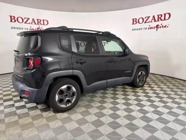 2016 Jeep Renegade - $10,000