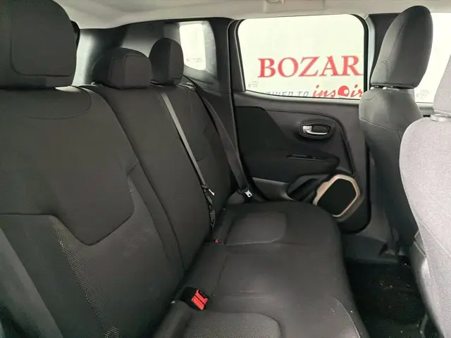 2016 Jeep Renegade - $10,000