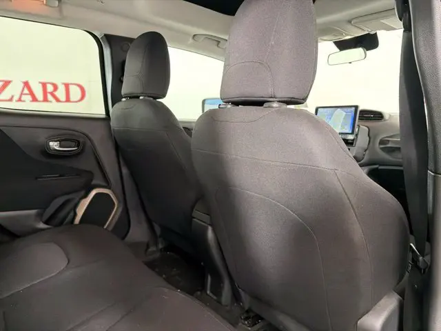 2016 Jeep Renegade - $10,000