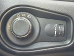 2016 Renegade Thumbnail 21