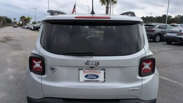 2016 Jeep Renegade Latitude 75th Anniversary