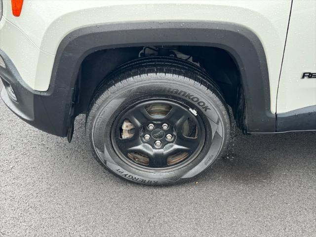 2018 Jeep Renegade - $11,000