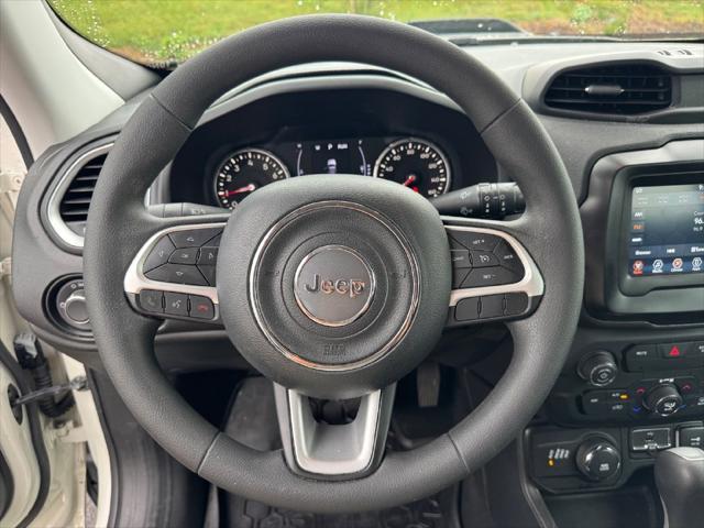 2018 Jeep Renegade - $11,000