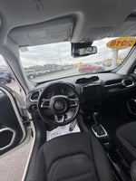 2018 Renegade Thumbnail 11