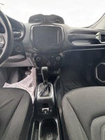 2018 Renegade Thumbnail 15