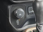 2015 Renegade Thumbnail 14