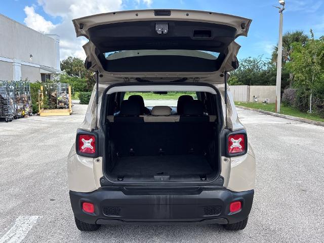 2016 Jeep Renegade - $10,901