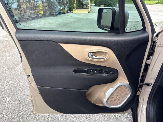 2016 Jeep Renegade - $10,901