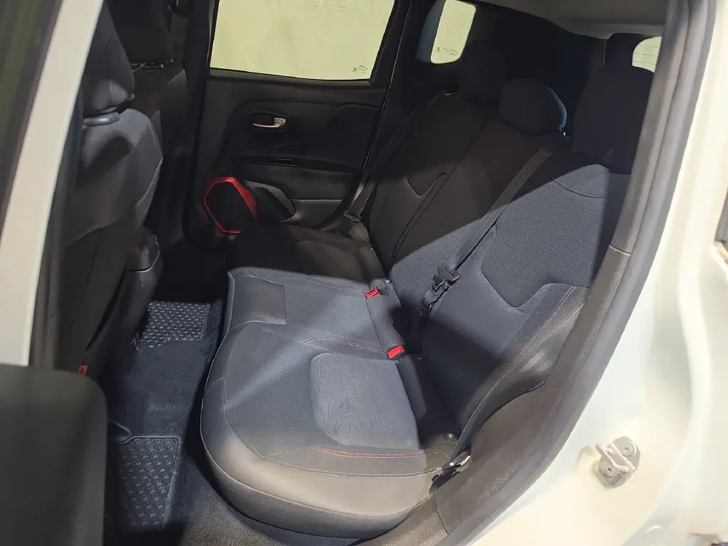 2017 Jeep Renegade - $12,758