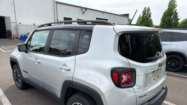 2016 Jeep Renegade Trailhawk