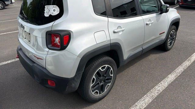 2016 Jeep Renegade Trailhawk