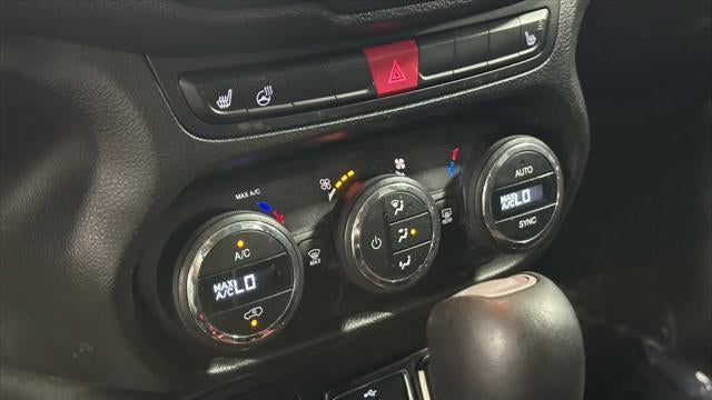 2016 Jeep Renegade Trailhawk