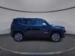 2016 Renegade Thumbnail 9
