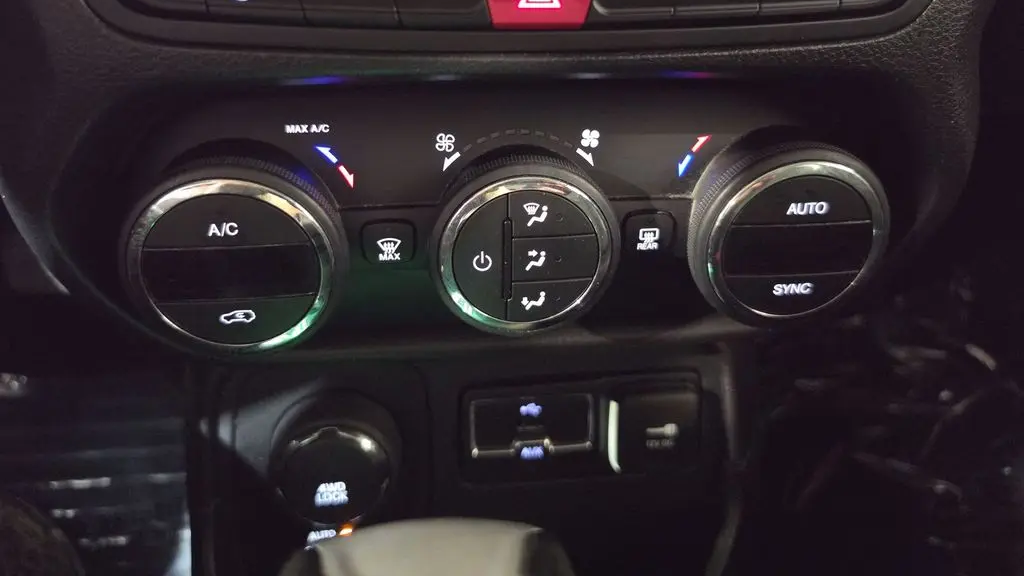 2016 Jeep Renegade Limited