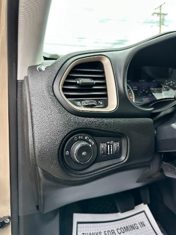 2016 Jeep Renegade - $13,999