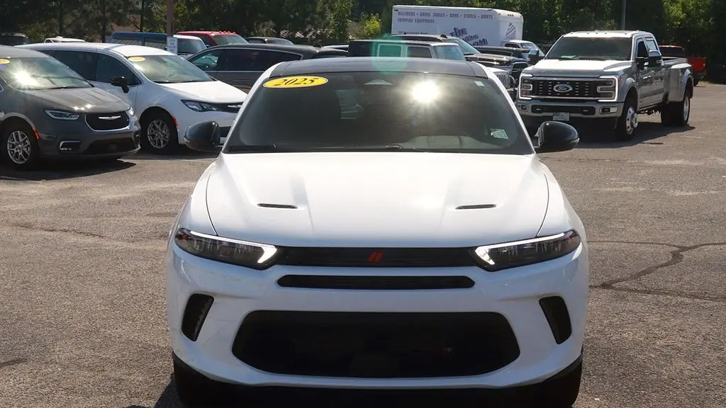 2025 Dodge Hornet GT