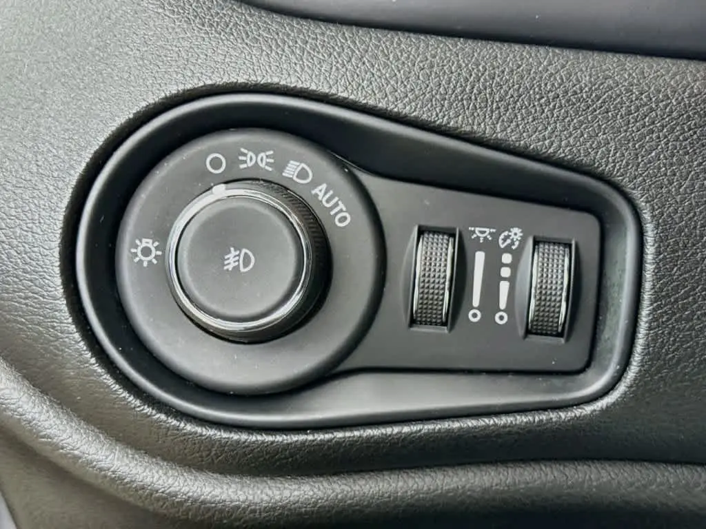 2019 Jeep Renegade - $8,224