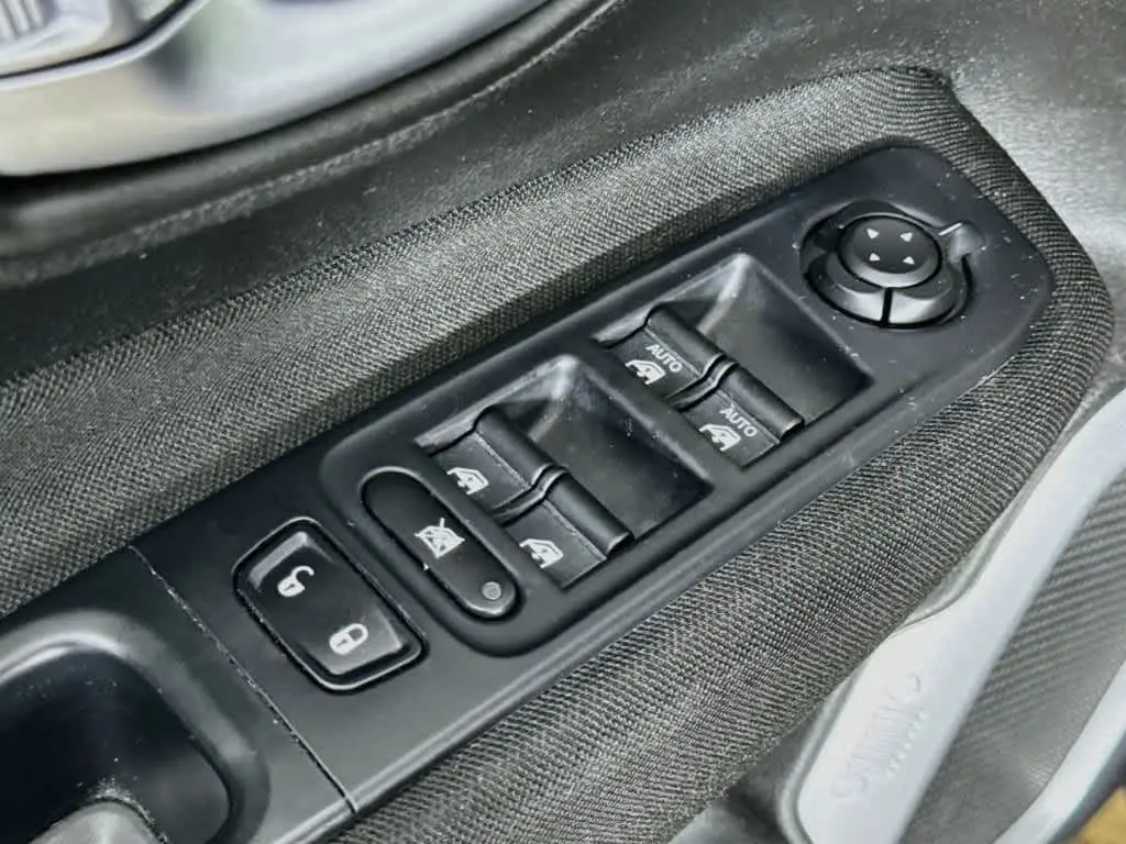 2019 Jeep Renegade - $8,224