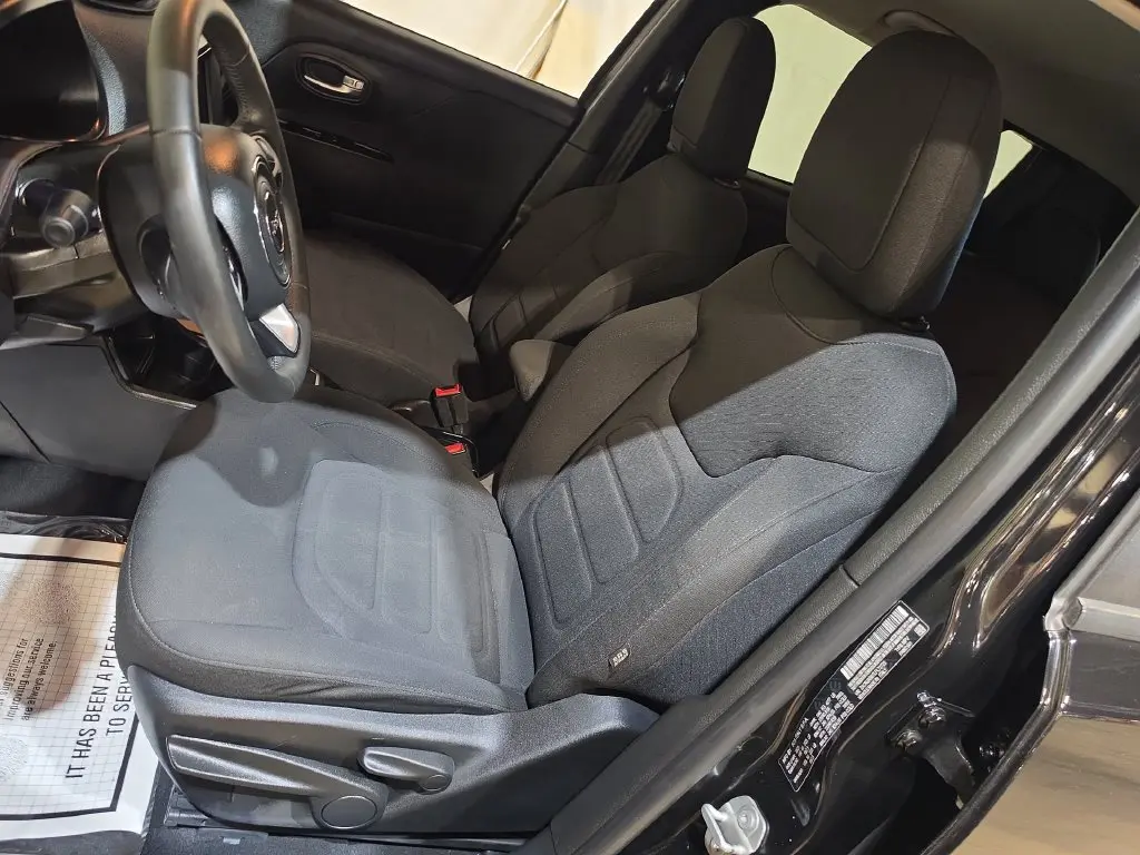 2020 Jeep Renegade - $16,500