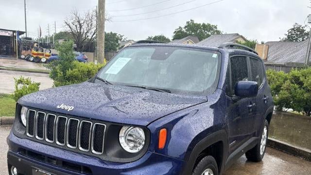 Preowned 2019 Jeep Renegade Latitude for Sale
