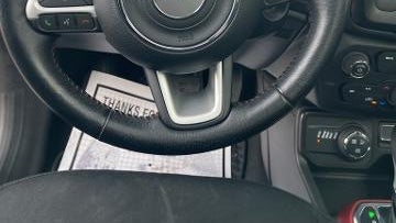 2020 Jeep Renegade Trailhawk