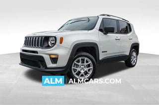 2022 Jeep Renegade with Alpine White Clearcoat Exterior