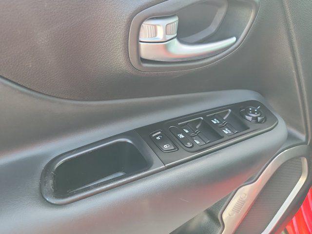 2022 Jeep Renegade - $18,294