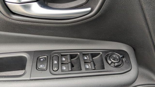 2022 Jeep Renegade (Red) Edition