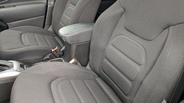 2022 Jeep Renegade (Red) Edition