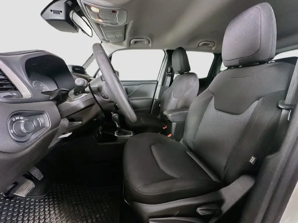 2023 Jeep Renegade - $19,331