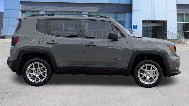 2022 Jeep Renegade (Red) Edition