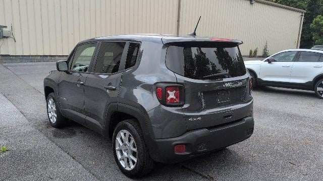 2023 Jeep Renegade Latitude