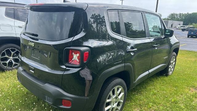 2023 Jeep Renegade Latitude