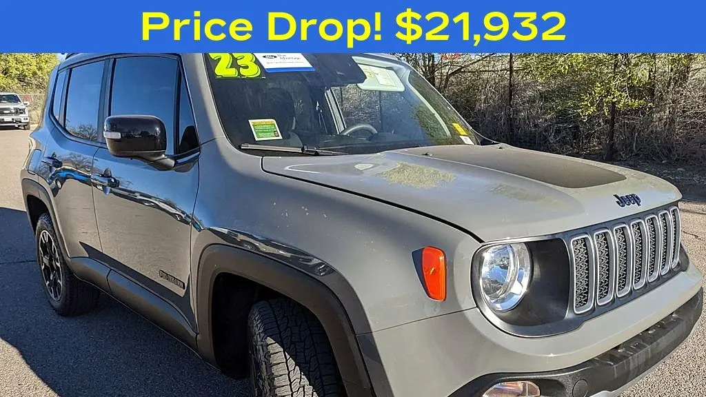 Preowned 2023 Jeep Renegade Latitude for Sale
