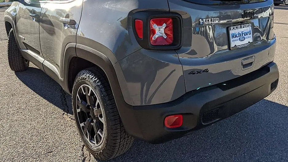 2023 Jeep Renegade Latitude