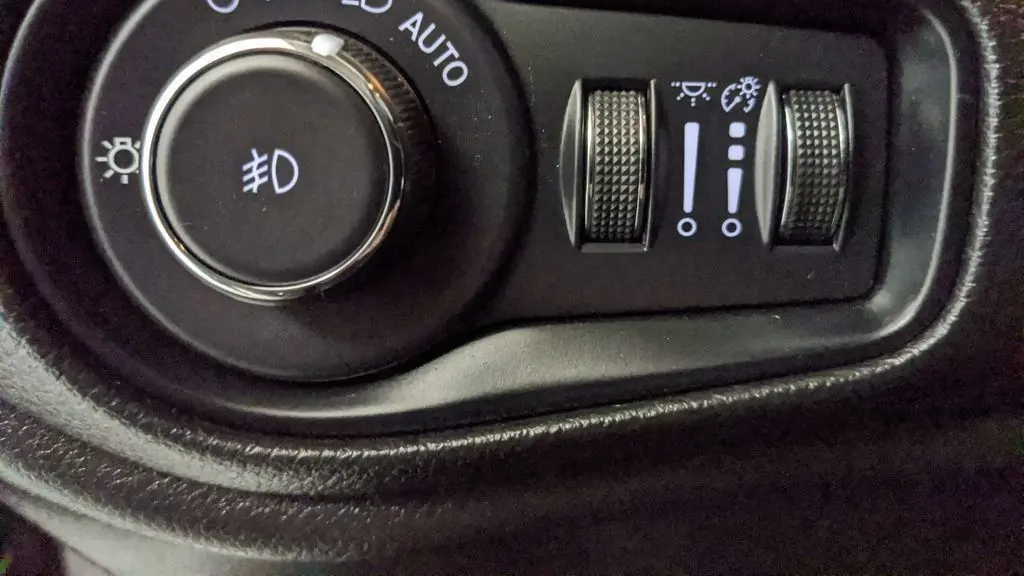 2023 Jeep Renegade Upland