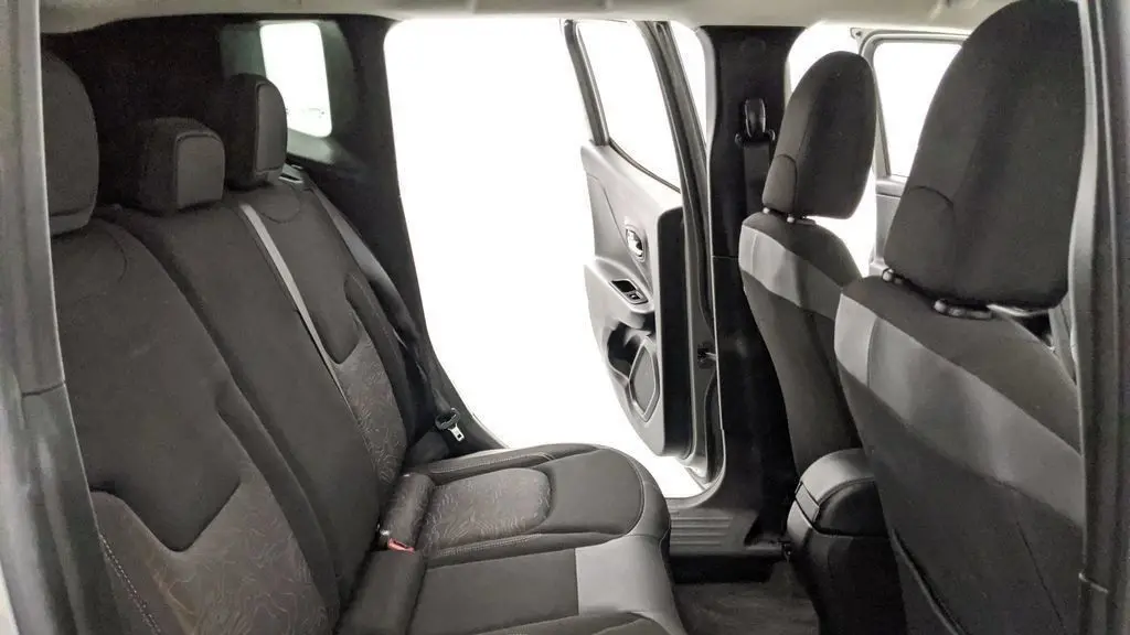 2023 Jeep Renegade Upland