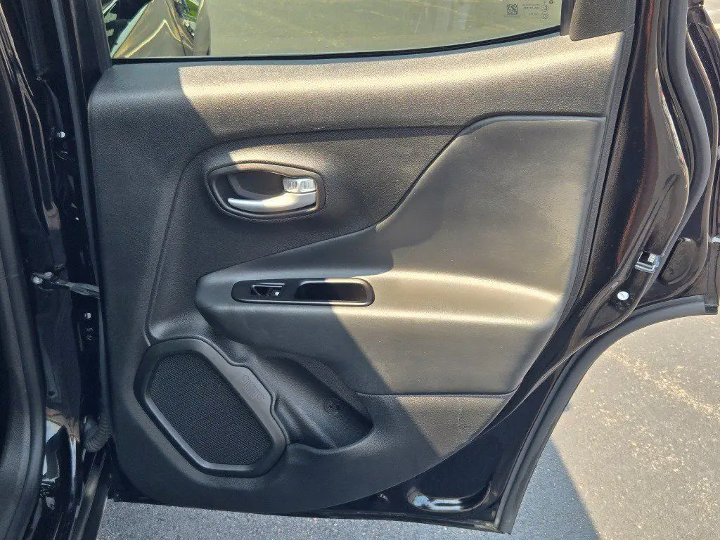 2023 Jeep Renegade - $18,610