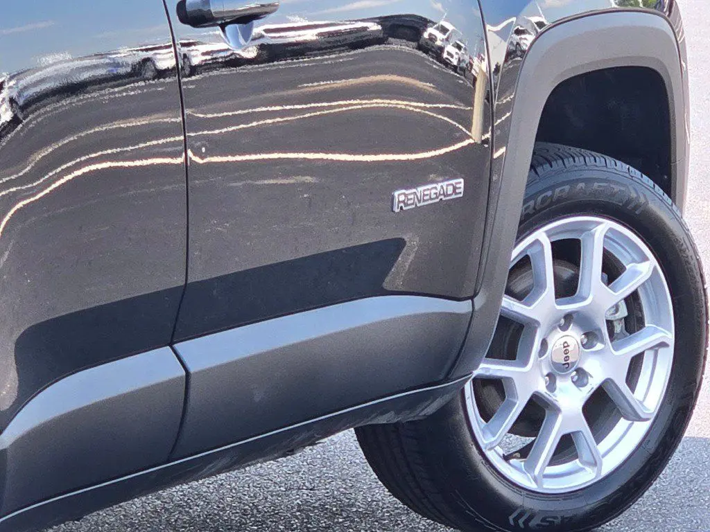 2023 Jeep Renegade - $18,610
