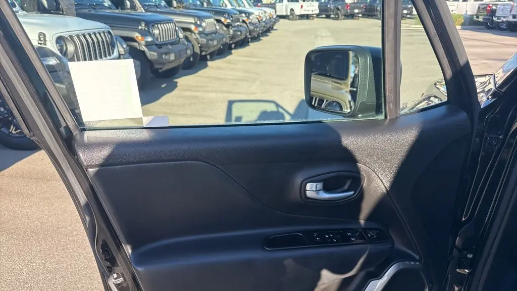 2023 Jeep Renegade (Red) Edition