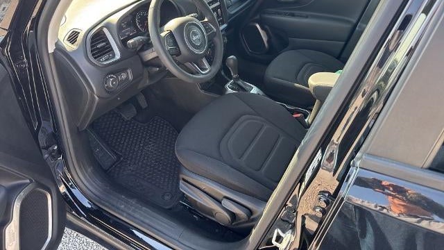 2022 Jeep Renegade (Red) Edition