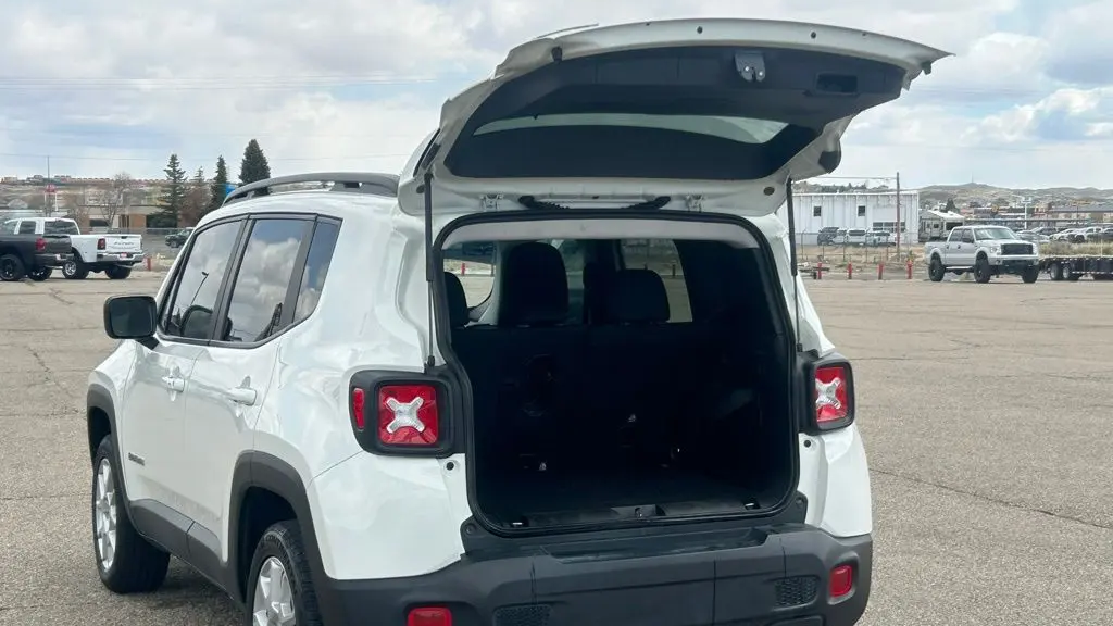 2022 Jeep Renegade Latitude