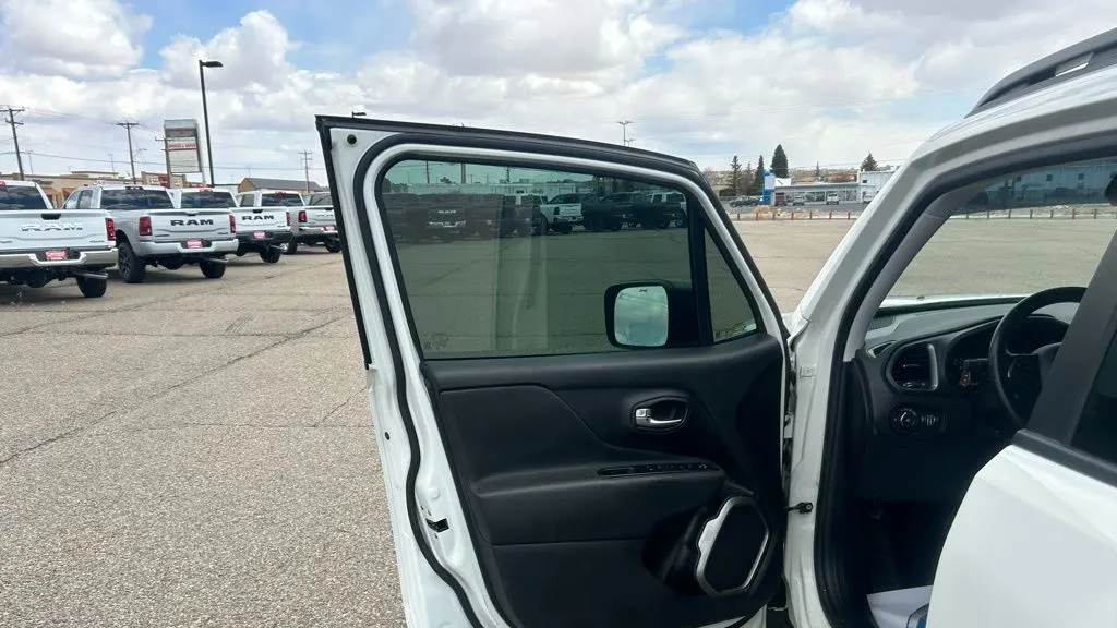 2022 Jeep Renegade Latitude