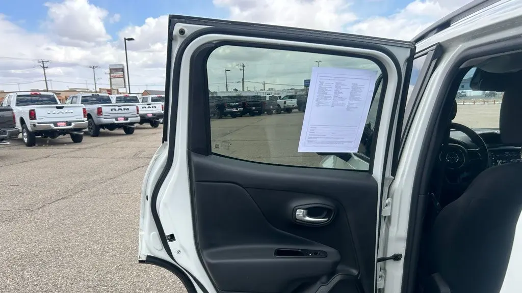 2022 Jeep Renegade Latitude