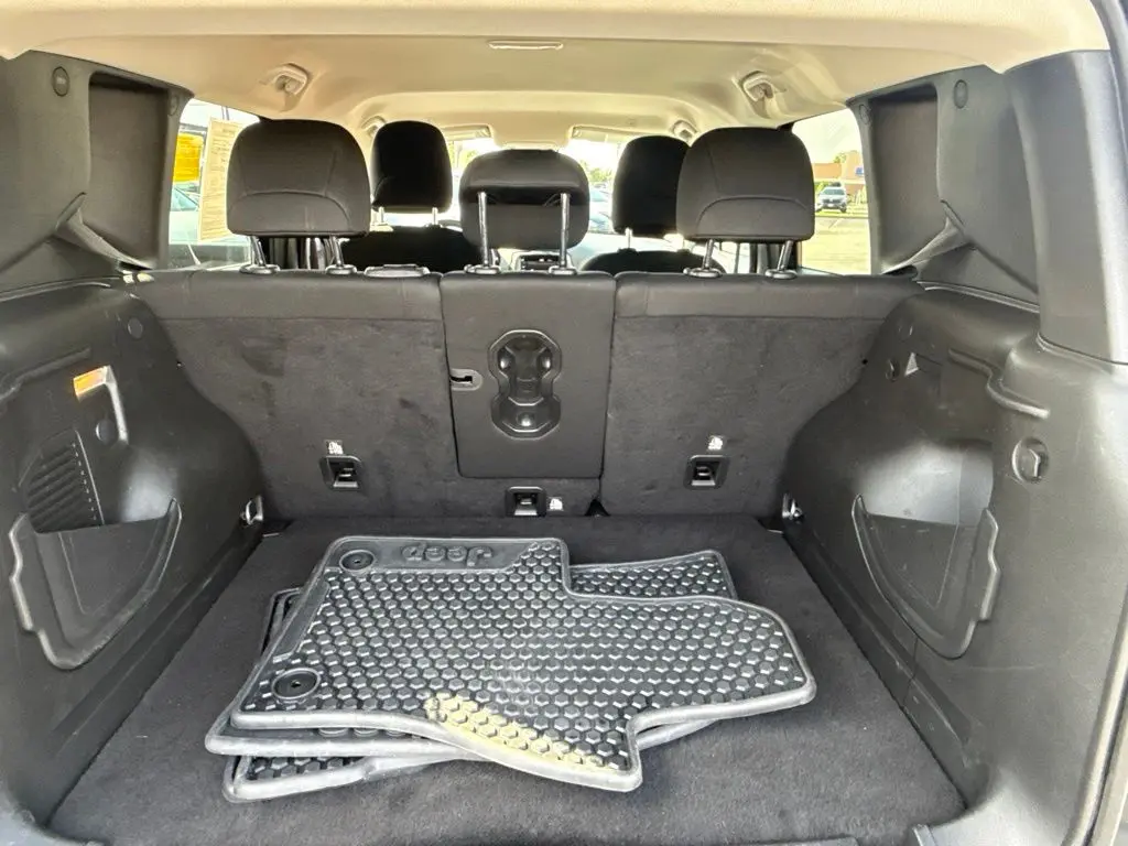 2022 Jeep Renegade - $18,275