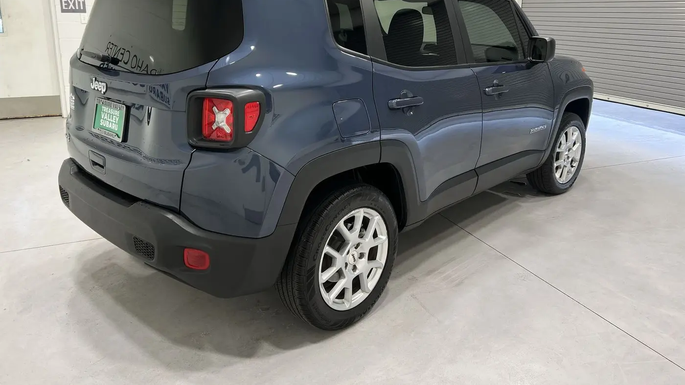 2023 Jeep Renegade Latitude