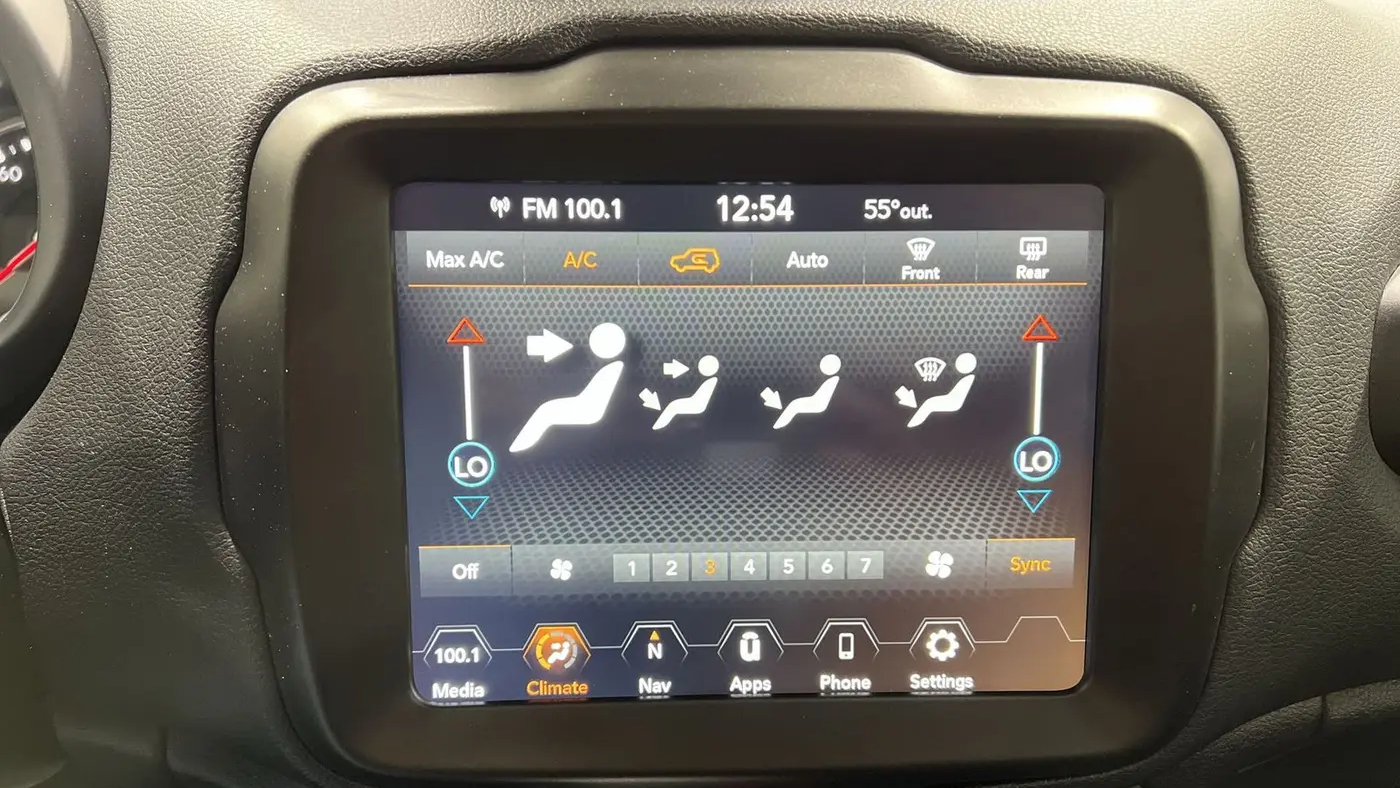 2023 Jeep Renegade Latitude