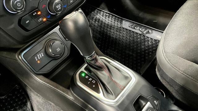 2023 Jeep Renegade (Red) Edition