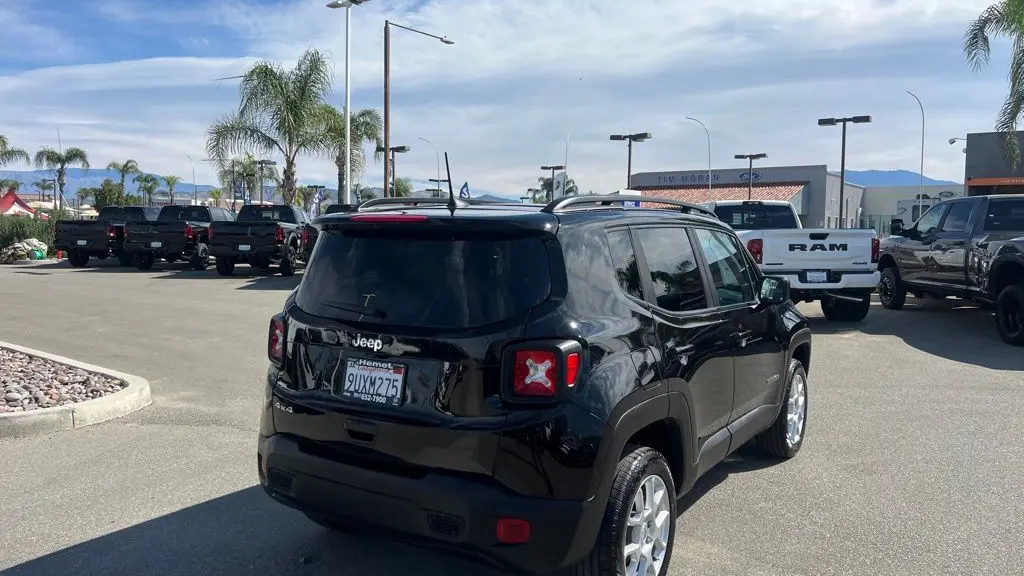 2023 Jeep Renegade Latitude