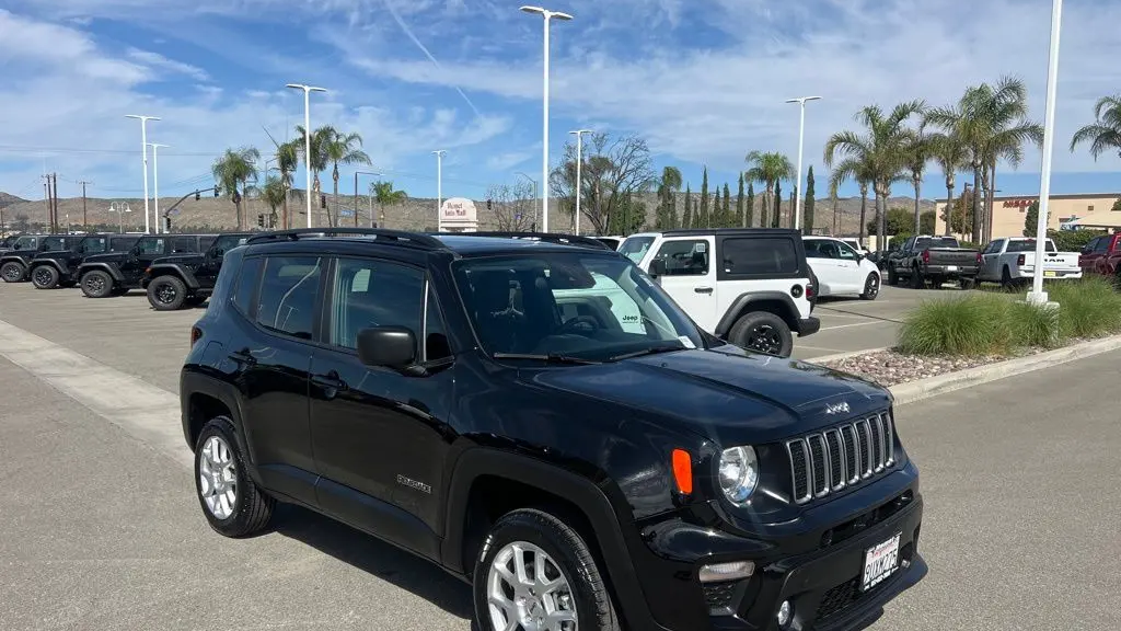 2023 Jeep Renegade Latitude